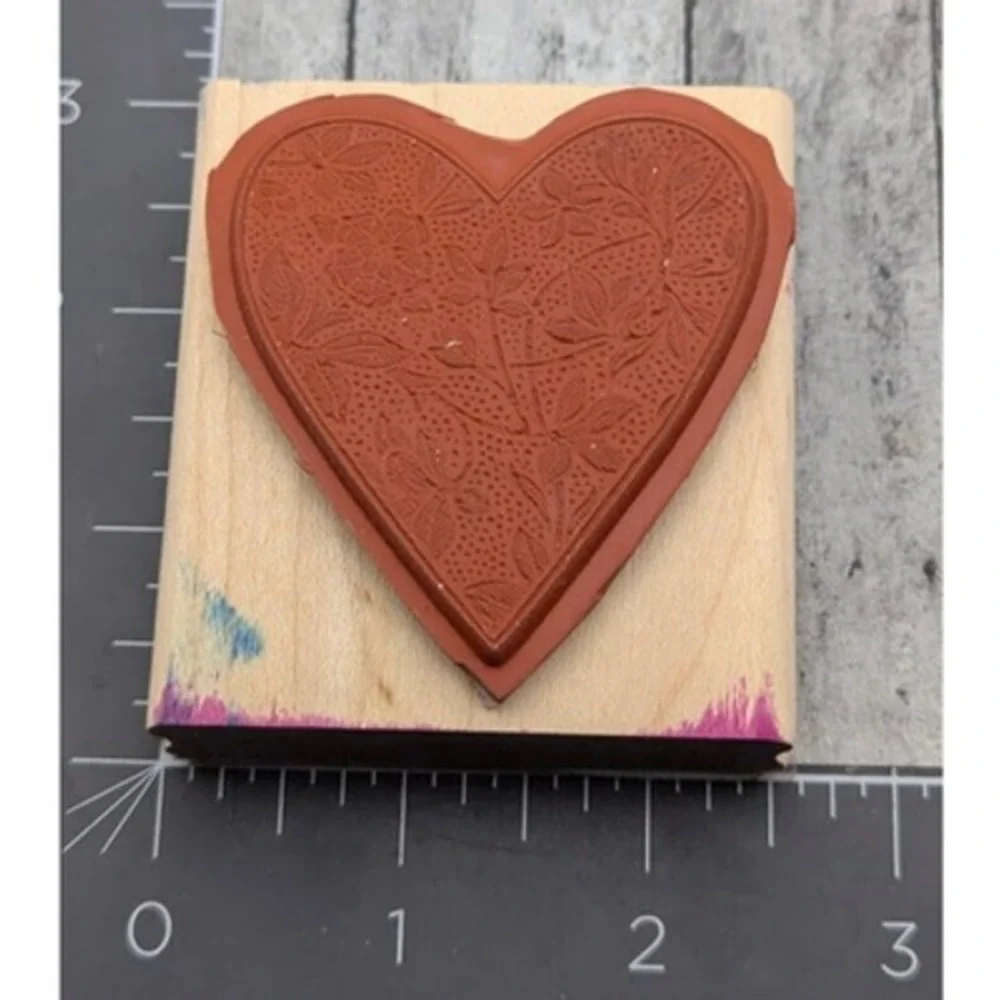 Stampin' Up! Floral Heart 2003 Rubber Stamp Wood #i71